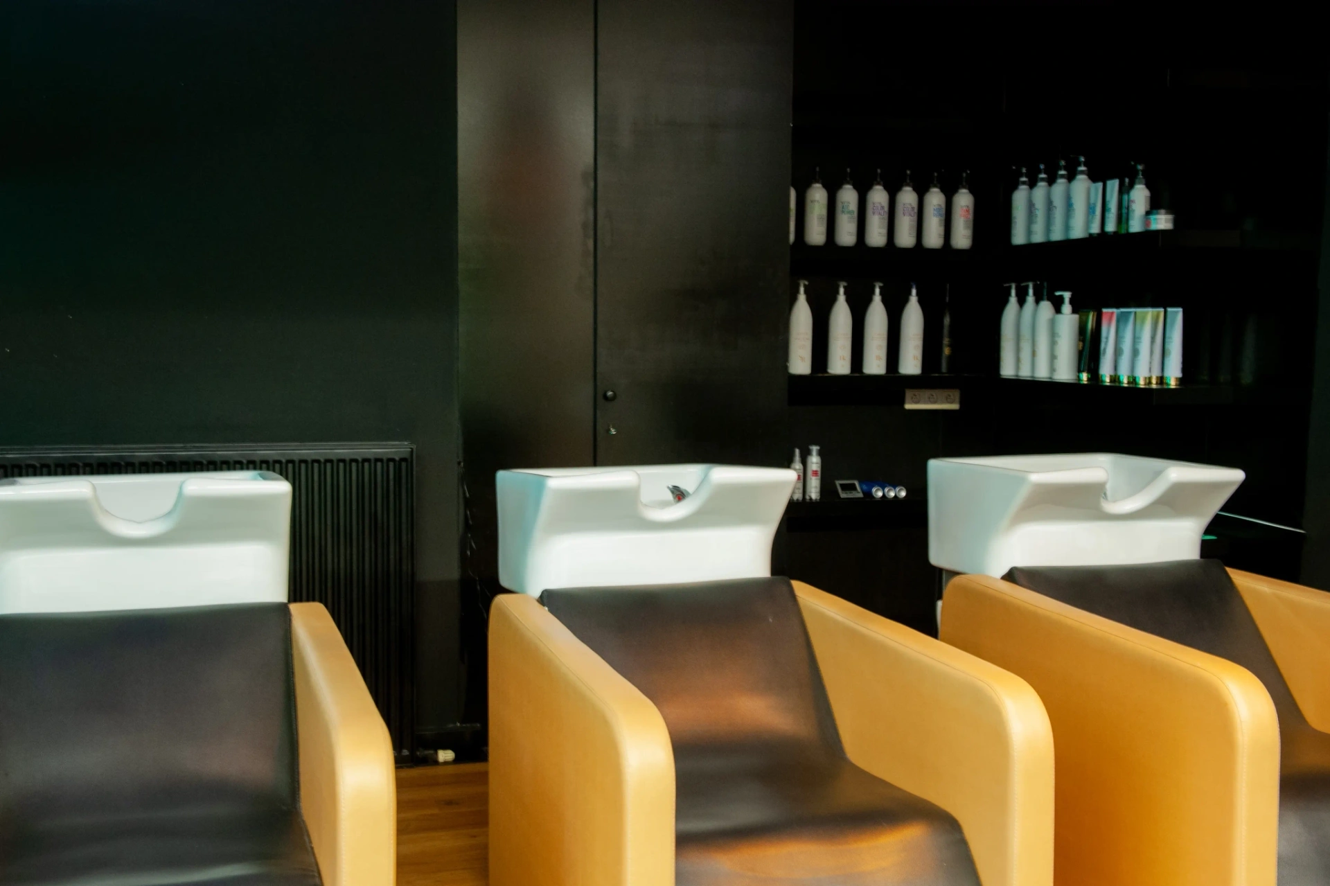 Wasplaats in Coupe Pure salon